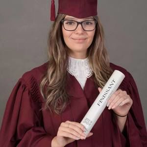 Meet your Posher, Sarah-maude